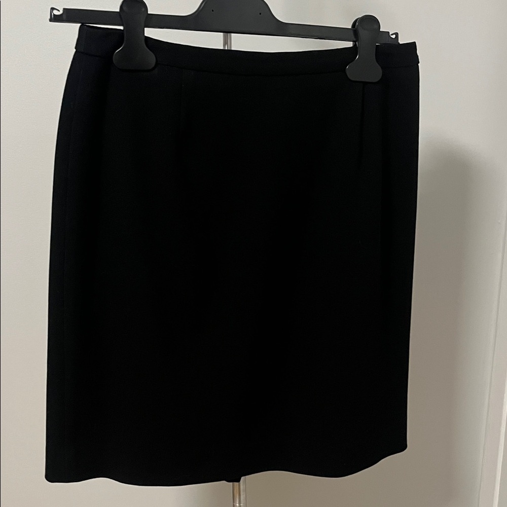Jones New York Black Skirt